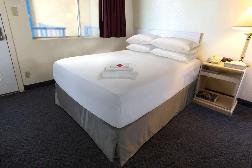 Americas Best Value Inn North Port Rom bilde