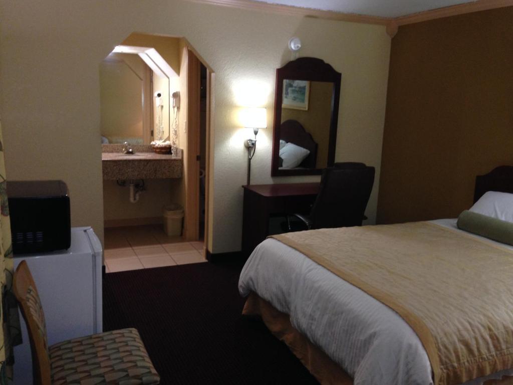 Americas Best Value Inn North Port Rom bilde